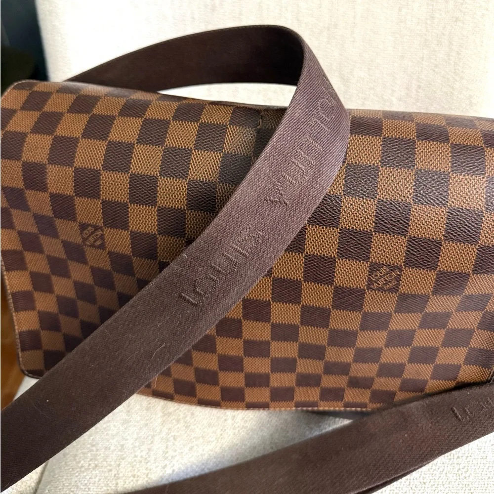 Authentic Louis Vuitton Ebene Shelton MM Damier unisex messanger bag brown - Picture 6 of 16